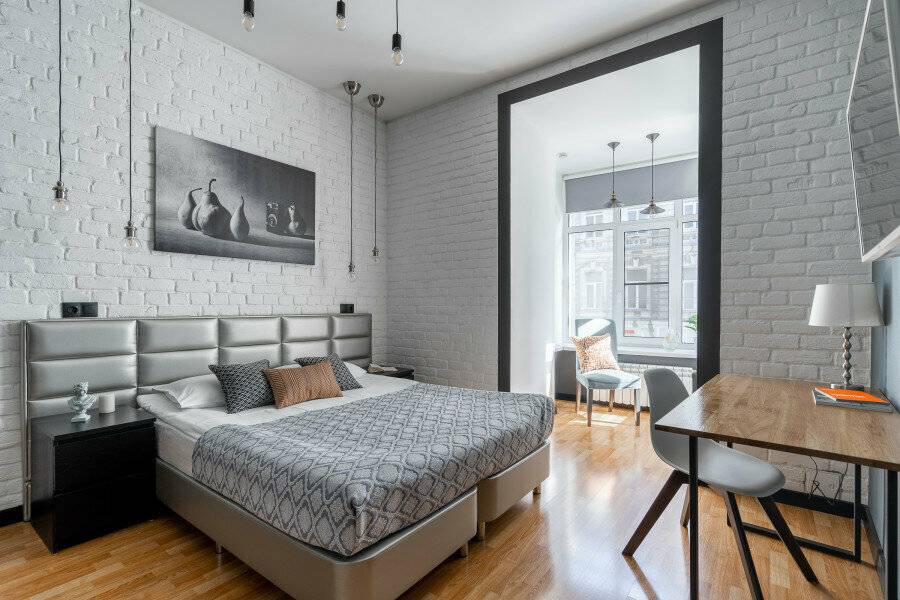 Полулюкс с балконом